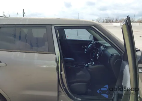 2018 Kia Soul z USA, uszkodzony, nr VIN KNDJN2A24J7547105